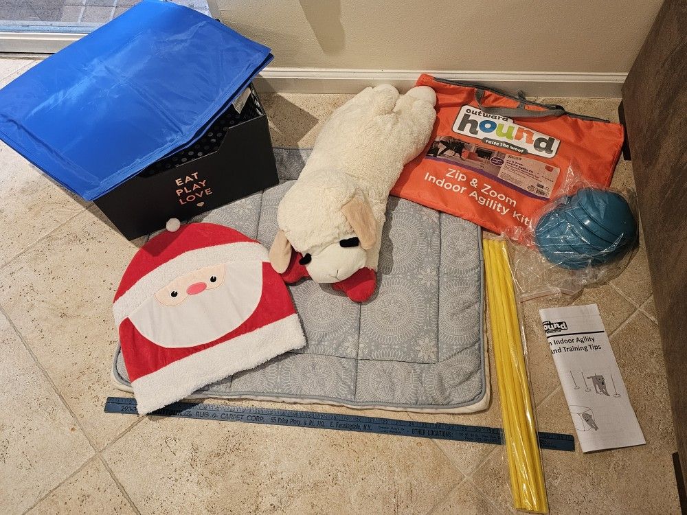 Lot Of Large Dog Items NEW & Used Bed Plush Cooling Bed Toy Bin Agility Kit Etc