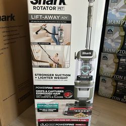 New shark Rotator Pet lift away