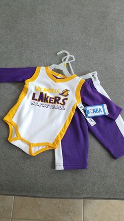 Lakers infant set