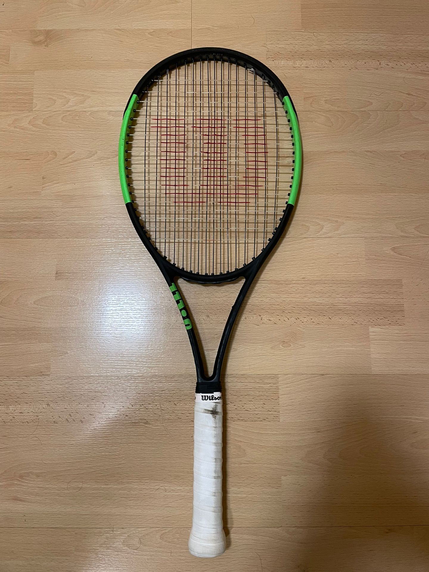 Wilson Blade Tennis Racket