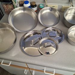 Stainless Pan Set, No Dings Like New Lightly Used