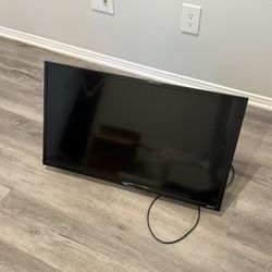 32” Inch TV with Mount