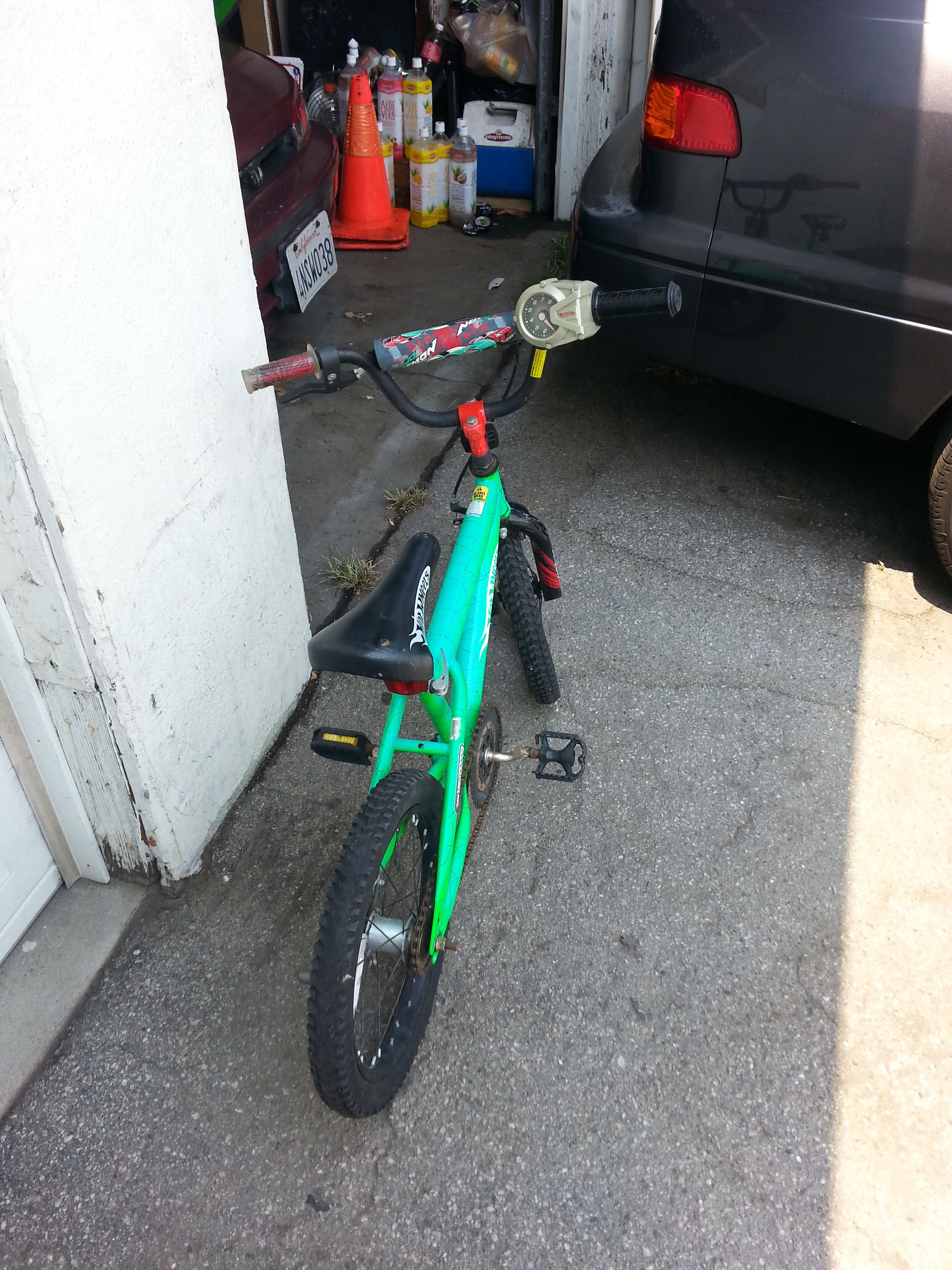 Hotwheels bicycle 16" BOYS used