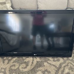 LG 47 Tv