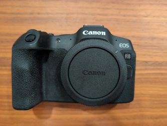 Canon EOS R8 Mirrorless Camera Body - Box, Battery, Charger, Strap