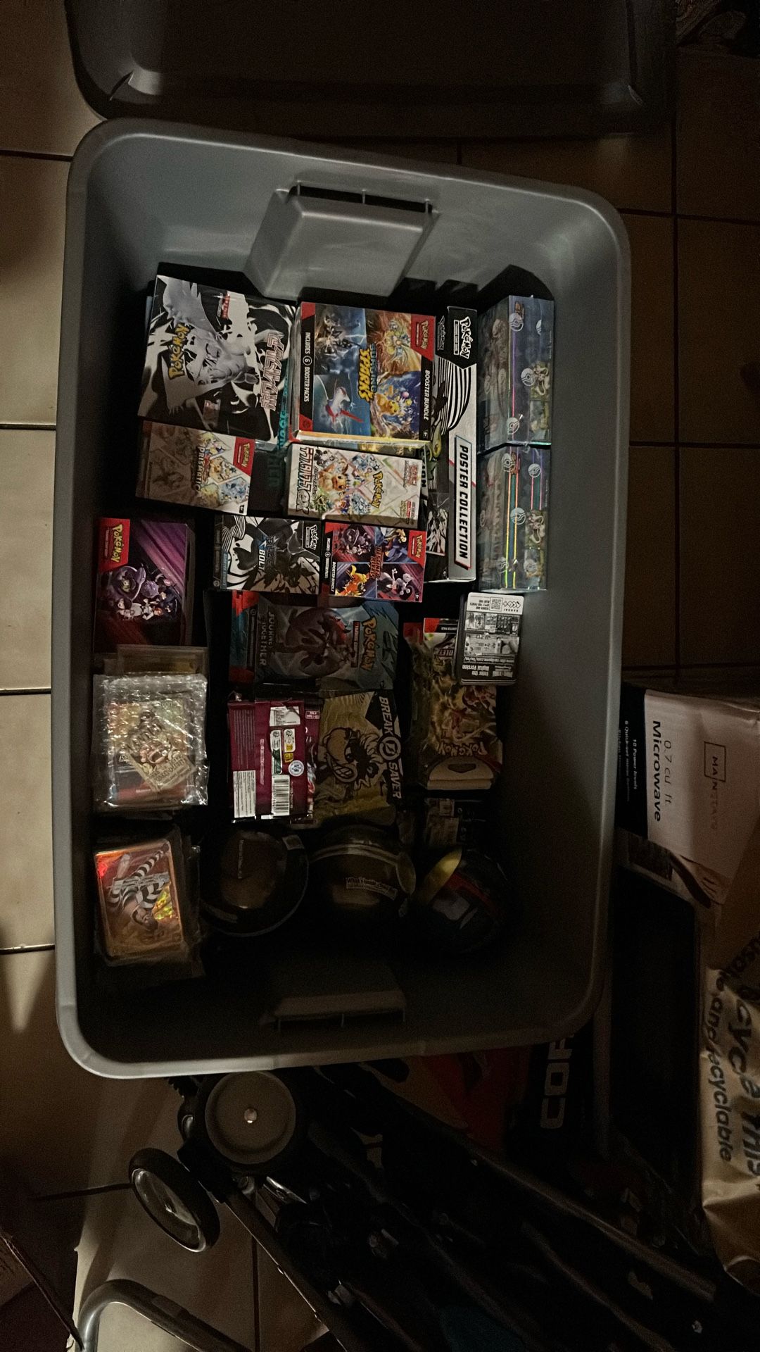 Pokemon Cards And Onepiece