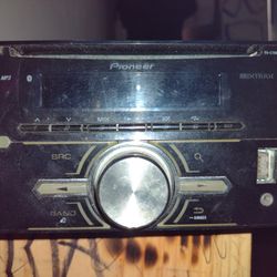 Pioneer Stereo w/Remote/BT/WMA/MP3