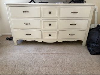Solid wood desser