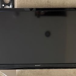 45 Inch Sony Bravia TV With Wall Mount