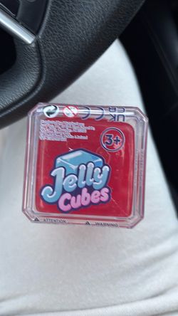 Jelly cubes