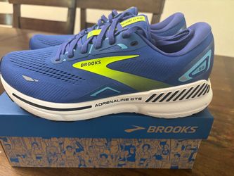 Brooks Adrenaline GTS 23 Running Shoes