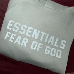 Men’s Essentials Sycamore Hoodie Small