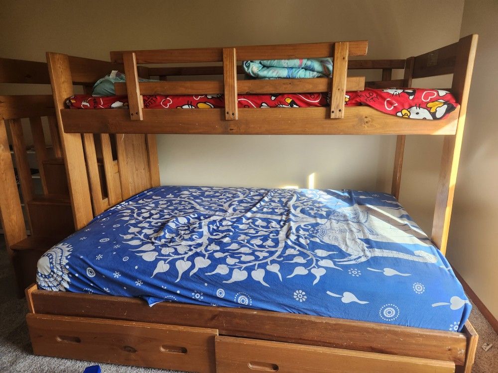 Full Over twin, Sturdy Wood Bunkbed With Storage 