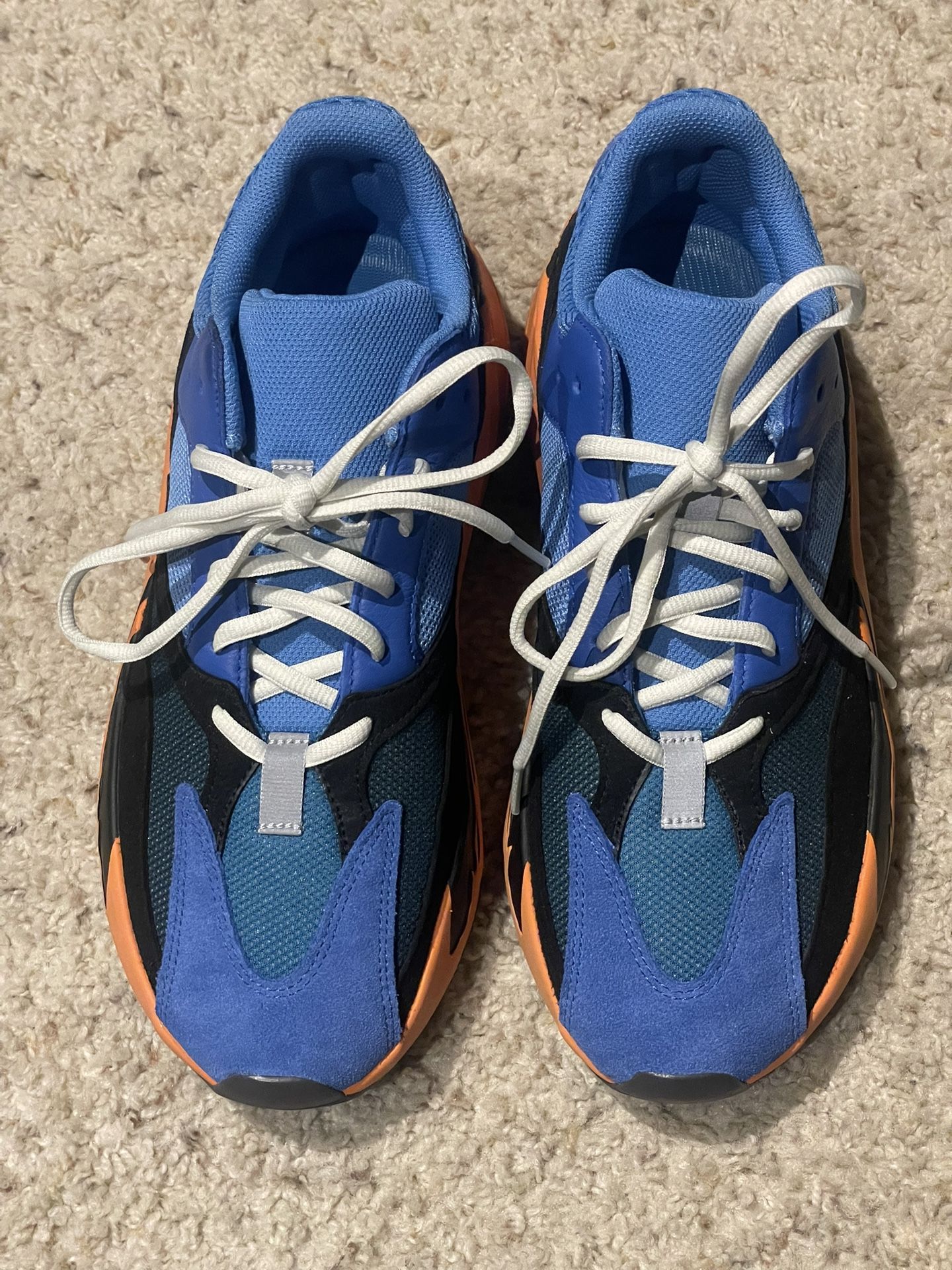 Yeezy Boost 700 Sz.10.5