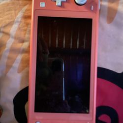 Pink Nintendo Switch Lite 
