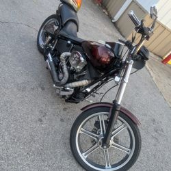 2004 Harley Davidson night train