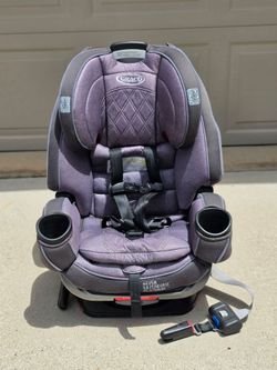 Graco 4Ever Extend2Fit Platinum 4-in-1 car seat