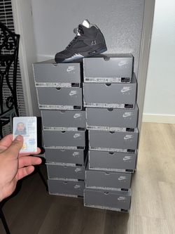 Jordan wolf grey 5 size 9 and 9.5