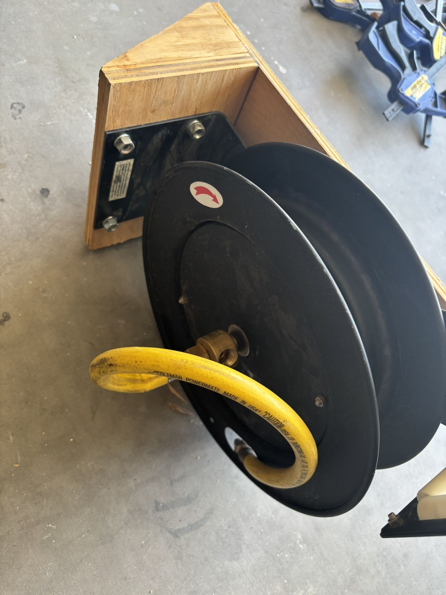 Wall Mount Retractable Air Hose Reel