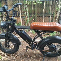 CyCrun Ebike With 2 Batteries 