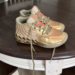 Gold Lamelo Ball Shoes Size 5