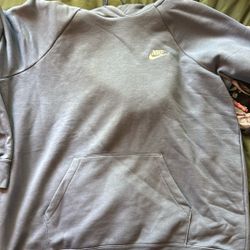 Nike Women’s Hoodie