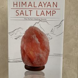 Himalayan Salt Lamp Natural Hand Carved Glow Crystal Rock Salt Light, Brand New. Many Health Benefits