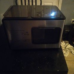 Brand New Fohere Ice Maker