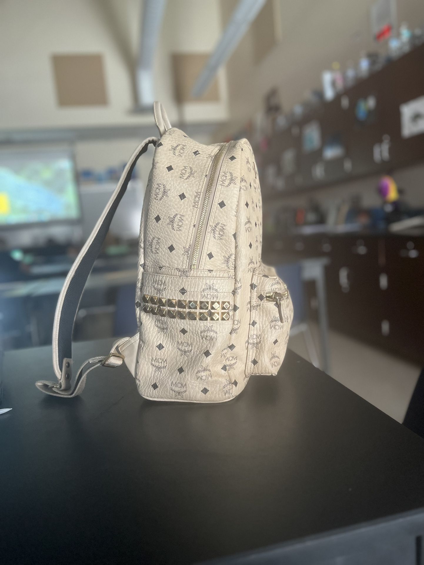 MCM Stark Side Stud Medium Backpack in Pink Visetos Canvas for Sale in  Lincoln Acres, CA - OfferUp