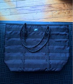 Nike RMP tote