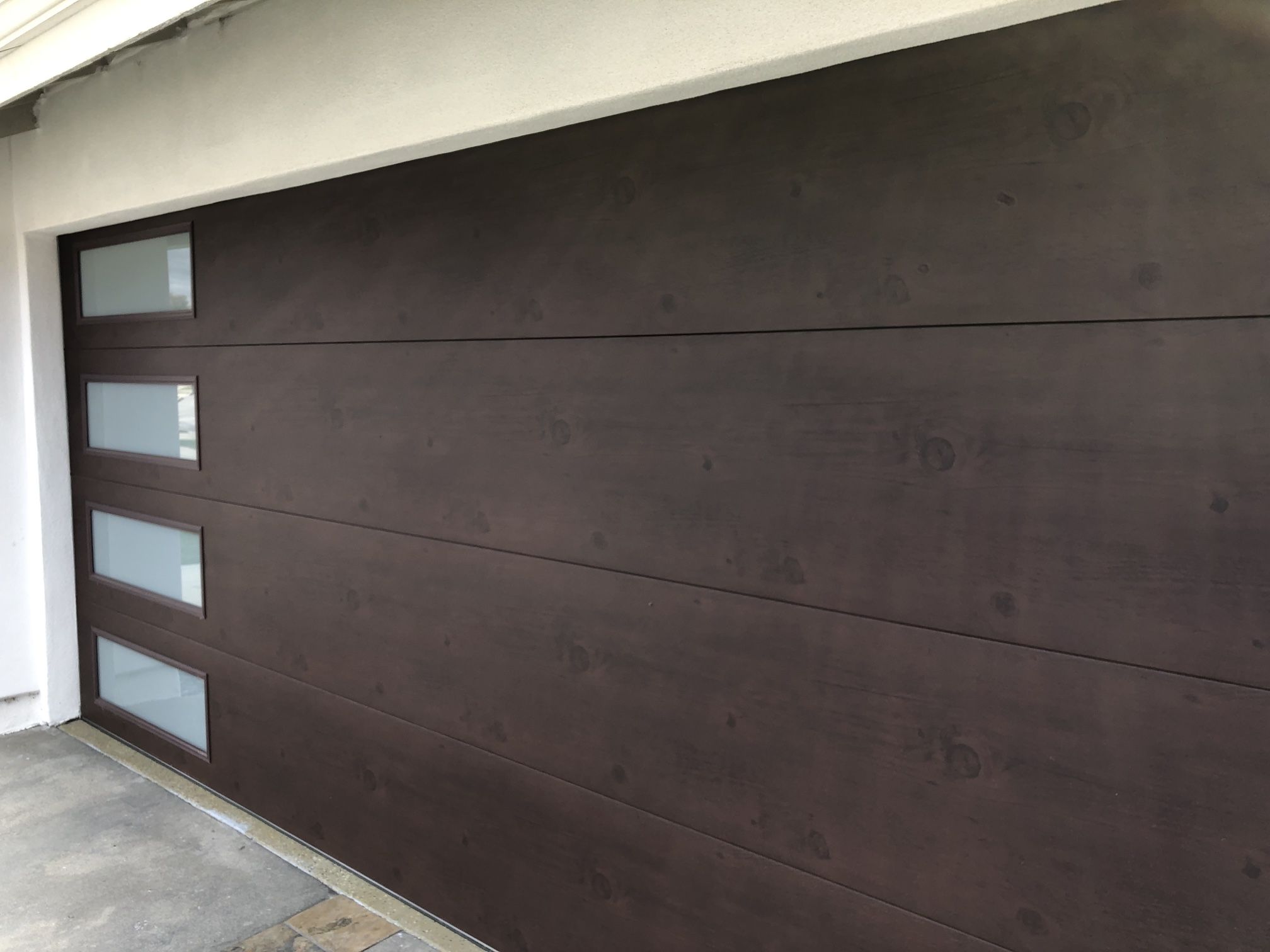 Beautiful Garage Doors 16'x7'