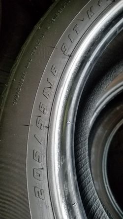 205/55R16 Tire - llanta