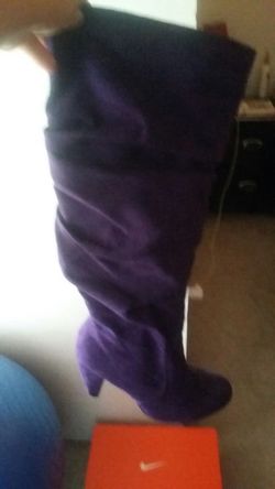 Purple 8W high heel boots