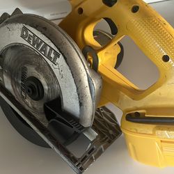 Dewalt saw