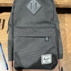 Herschel Shoulder Bag / Like New 
