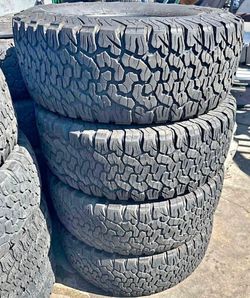 285 70 17 Bfgoodrich ko2 Tires Con 80% de Vida Las 4