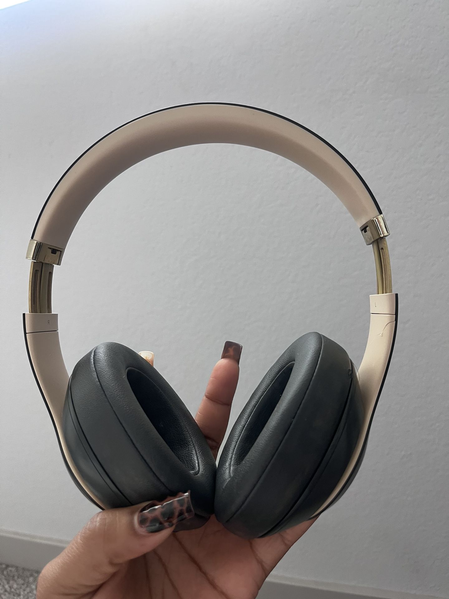 Beats Studio 3