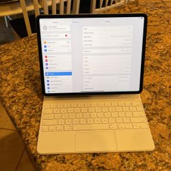 Apple iPad Pro 12.9 5th Generation  128 GB w/Apple Magic Keyboard 
