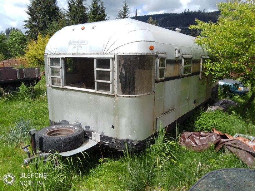 1966 Silver Streak 23s17