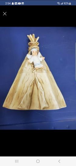Virgin Mary Religious Ceramic Figurine