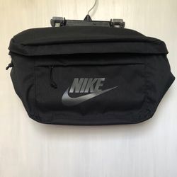 Nike Hip Fanny Pack