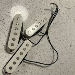 Fender / Squier Stratocaster S/S/S Pickups