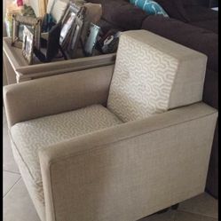 Accent Chairs