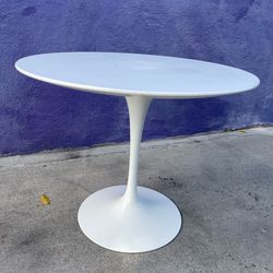 AUTHENTIC KNOLL EERO SAARINEN TULIP TABLE 50th ANNIVERSARY