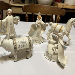 Hawthorn Village Silver Blessings Nativity Pieces Figurines 