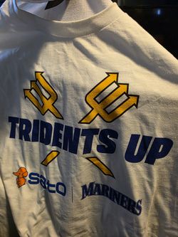New And Never Worn Seattle Mariners Tridents Up Tshirt Size XL