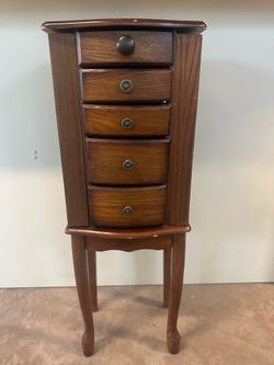Vintage Wood Jeweler