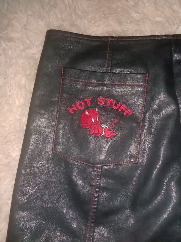 Leather Medium Size Mini Skirt Excellent Condition $30