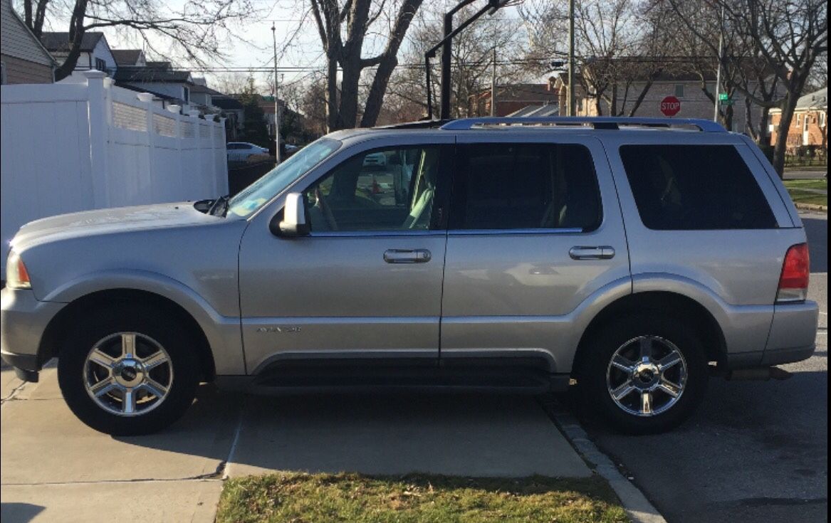 2003 Lincoln Aviator