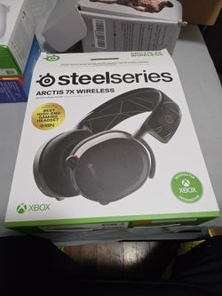SteelSeries Arctis 7X wireless headset used.